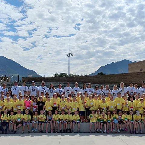 Kids and counselors at ICANDO diabetes camp