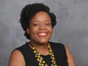 Photo of Lauren sitting