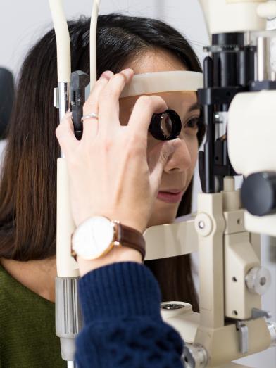 A woman gets her annual diabetes eye exam 